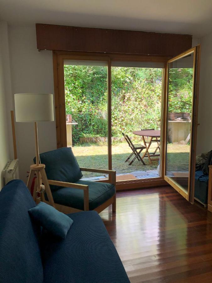 Casa De Claudia Comillas- Jardin Privado - A 10 Metros Del Capricho De Gaudi Eksteriør bilde