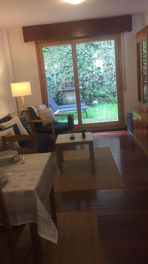 Casa De Claudia Comillas- Jardin Privado - A 10 Metros Del Capricho De Gaudi Eksteriør bilde