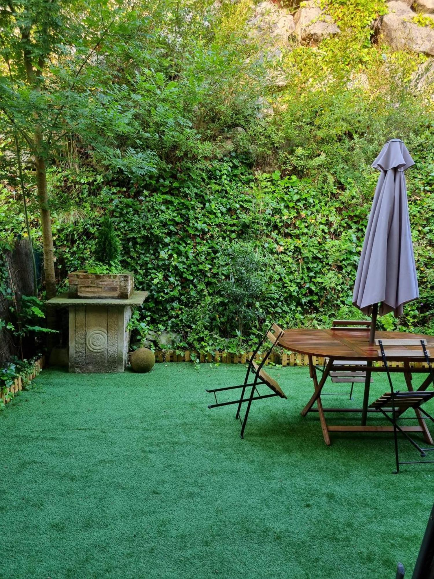 Casa De Claudia Comillas- Jardin Privado - A 10 Metros Del Capricho De Gaudi Eksteriør bilde