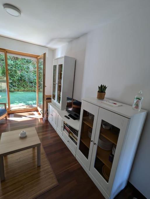 Casa De Claudia Comillas- Jardin Privado - A 10 Metros Del Capricho De Gaudi Eksteriør bilde